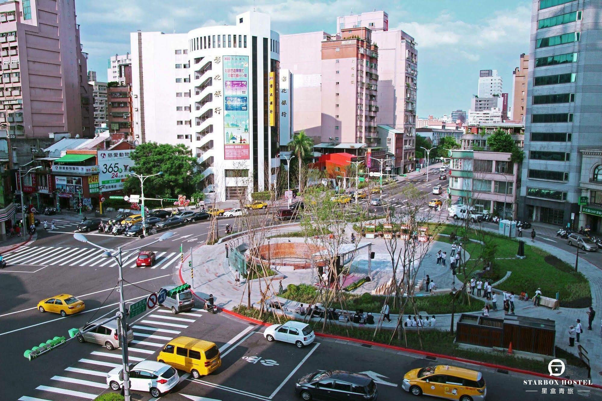 晶城青年旅館 4F Taipei Eksteriør bilde